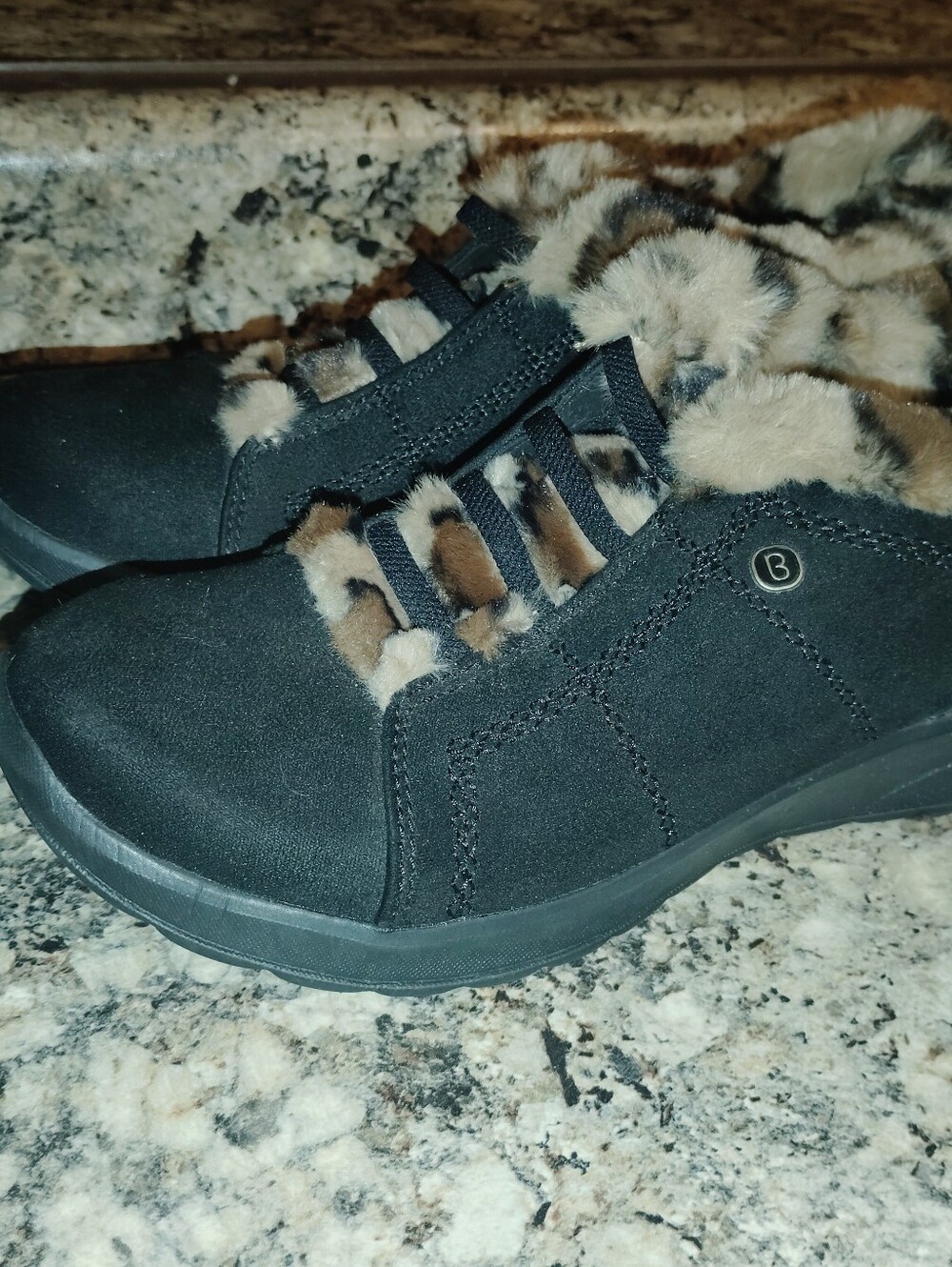 Breezies Black Slip-On Cozy Faux-Fur Trim Slippers with Leopard Print - Picture 2 of 5